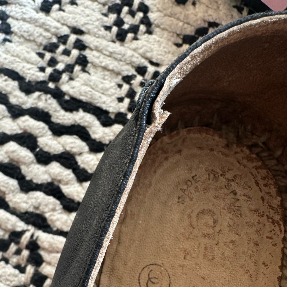Chanel black lambskin espadrilles size 37 - Picture 3 of 13